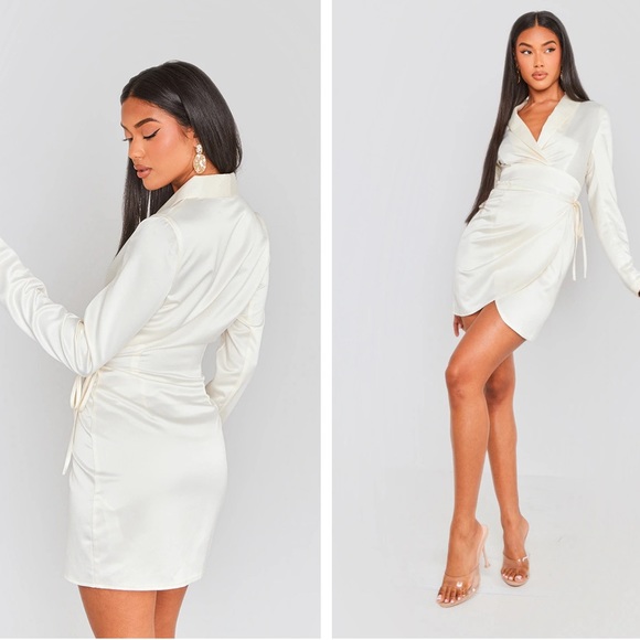 White blazer dress, Pretty little thing - with tags never worn - Picture 1 of 3